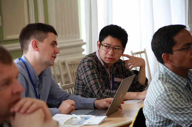 Группы и квандлы в маломерной топологии 2019