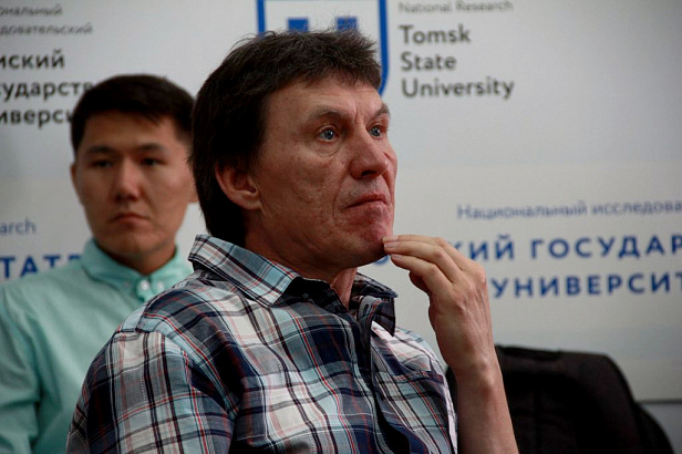 Группы и квандлы в маломерной топологии 2019